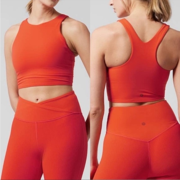 NWT - Athleta conscious crop A-C cup sports top. Orange color Size medium. - Picture 1 of 9